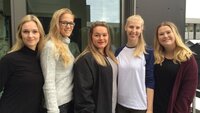 Bildet viser studentene bak hpvinfo.hib