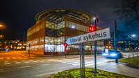 Bildet viser et skilt hvor det står Ullevål sykehus
