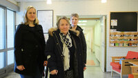 Ulla Esborg sammen med to av sine kolleger
